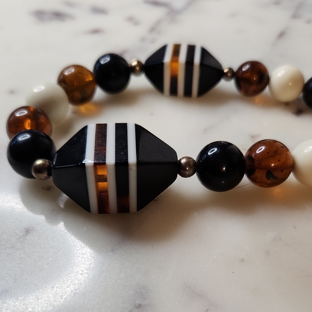 Vintage | Chunky Amber Striped Beaded Necklace